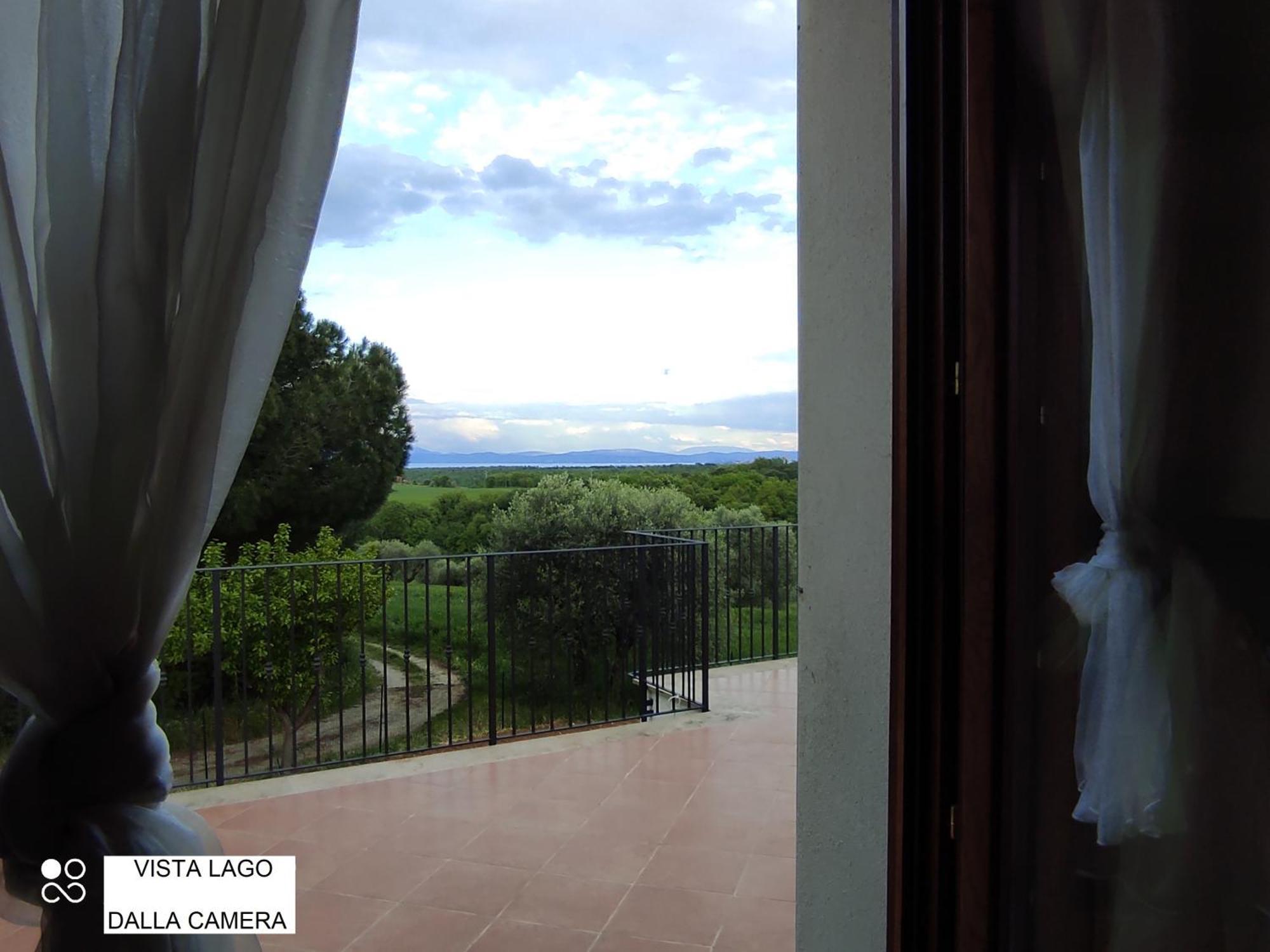 Casa Nuova Tra Umbria E Toscana Con Vista Lago Apartment Castiglione del Lago Exterior photo