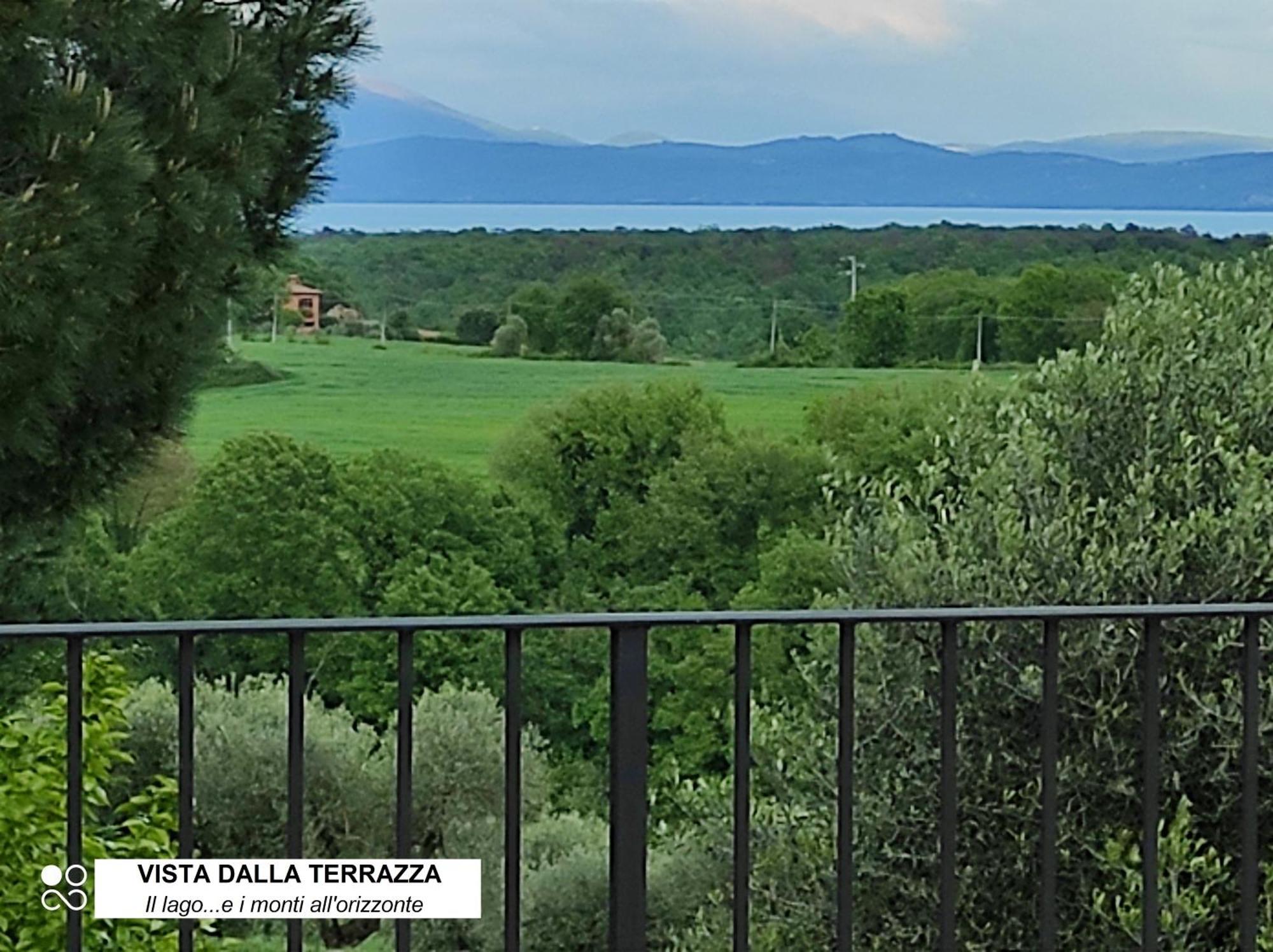 Casa Nuova Tra Umbria E Toscana Con Vista Lago Apartment Castiglione del Lago Exterior photo